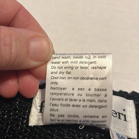 VTG-80’s-Franco Valeri-S-black/white/gold-Angora, V-neck, long sleeve, sweater. - Picture 10 of 14